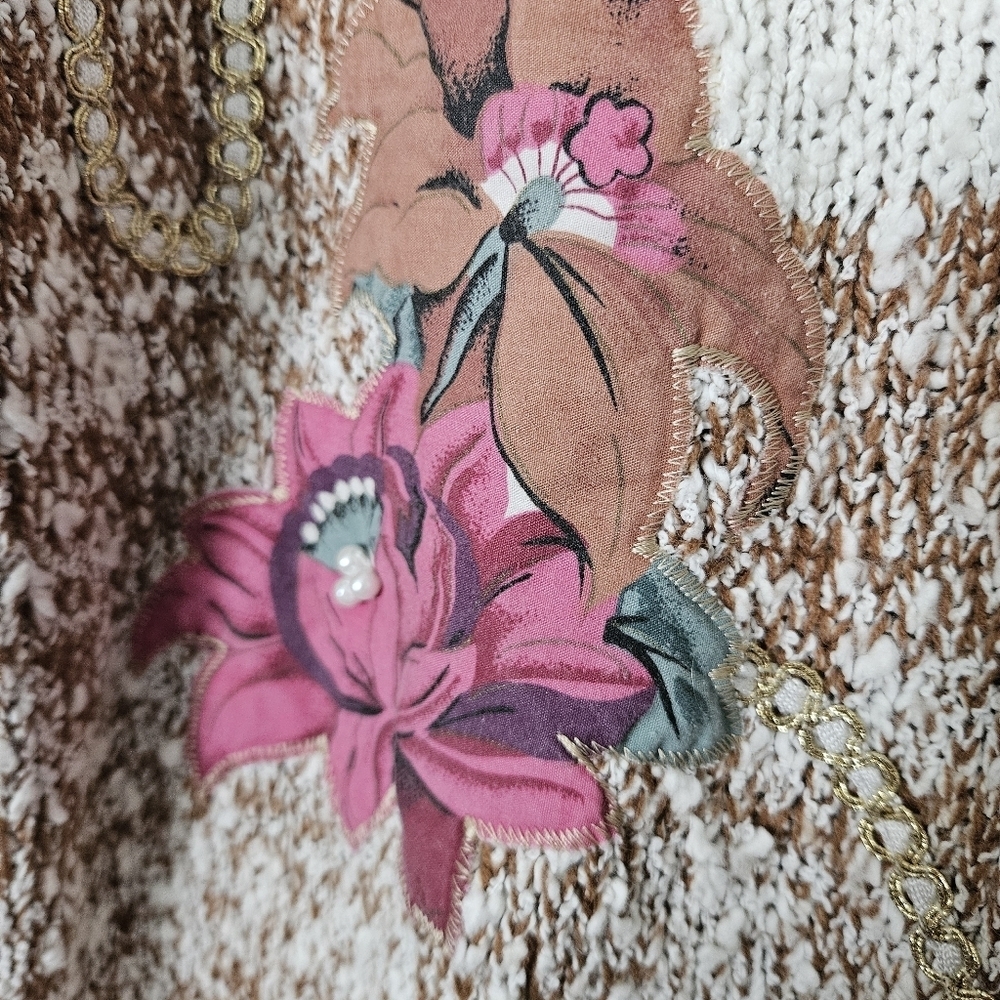 Needles & Yarn Vintage Women's Medium Floral Knit Sweater Beige White Pink Pearl - Picture 6 of 7